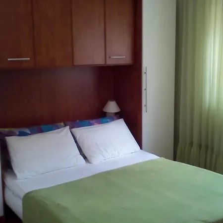 Apartment With Parking Space Brodarica, - 16827 *